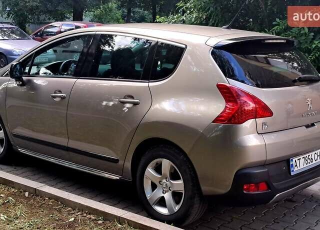 Сірий Пежо 3008, об'ємом двигуна 2 л та пробігом 264 тис. км за 9300 $, фото 7 на Automoto.ua