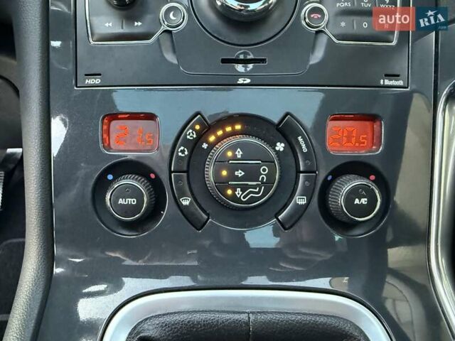 Серый Пежо 3008, объемом двигателя 1.6 л и пробегом 231 тыс. км за 9350 $, фото 46 на Automoto.ua