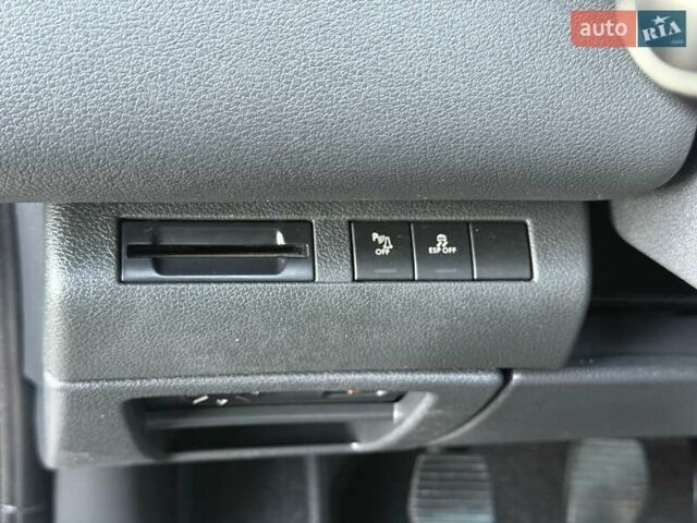 Серый Пежо 3008, объемом двигателя 1.6 л и пробегом 231 тыс. км за 9350 $, фото 34 на Automoto.ua