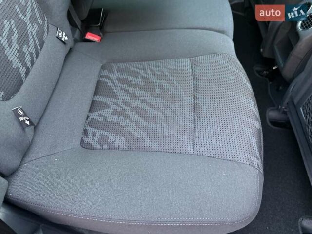 Серый Пежо 3008, объемом двигателя 1.6 л и пробегом 231 тыс. км за 9350 $, фото 81 на Automoto.ua