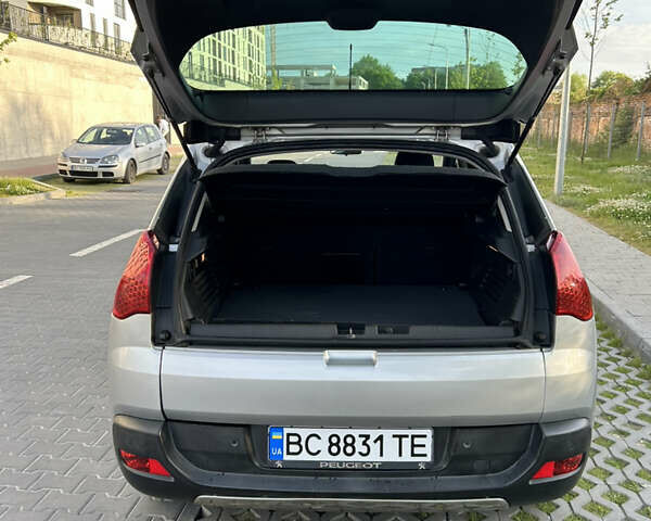 Серый Пежо 3008, объемом двигателя 1.6 л и пробегом 156 тыс. км за 8000 $, фото 13 на Automoto.ua