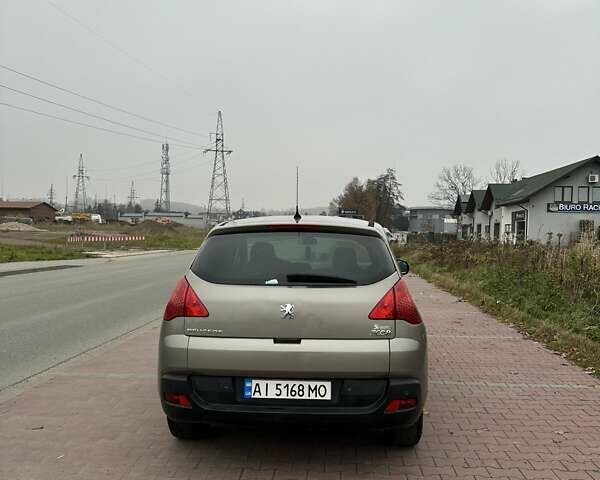 Серый Пежо 3008, объемом двигателя 1.6 л и пробегом 270 тыс. км за 9100 $, фото 1 на Automoto.ua