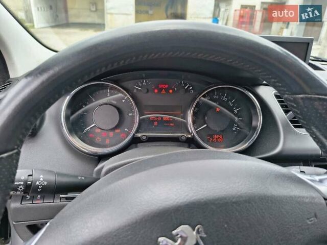 Сірий Пежо 3008, об'ємом двигуна 1.6 л та пробігом 220 тис. км за 10100 $, фото 10 на Automoto.ua