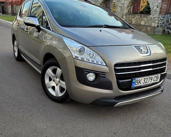 Серый Пежо 3008, объемом двигателя 2 л и пробегом 265 тыс. км за 10000 $, фото 1 на Automoto.ua