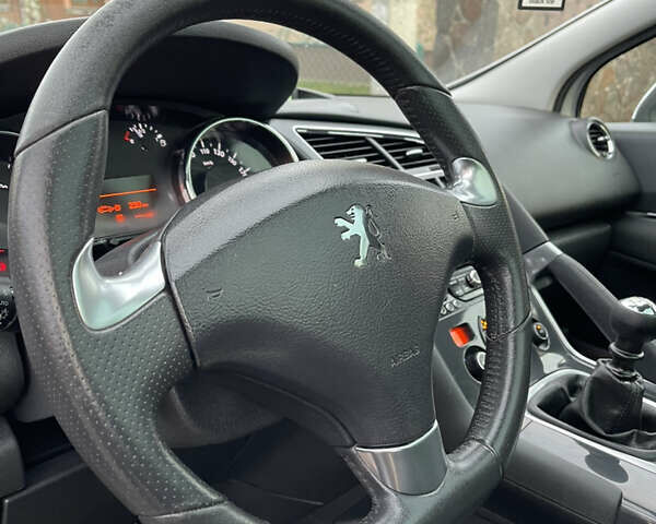 Серый Пежо 3008, объемом двигателя 1.6 л и пробегом 123 тыс. км за 9450 $, фото 25 на Automoto.ua