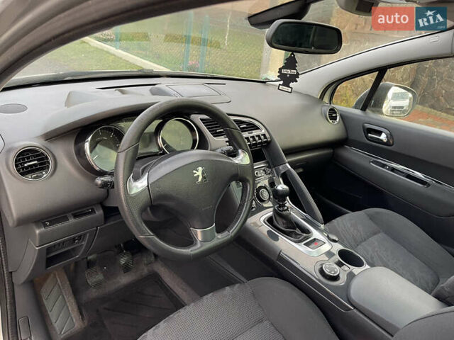 Серый Пежо 3008, объемом двигателя 1.6 л и пробегом 123 тыс. км за 9450 $, фото 16 на Automoto.ua