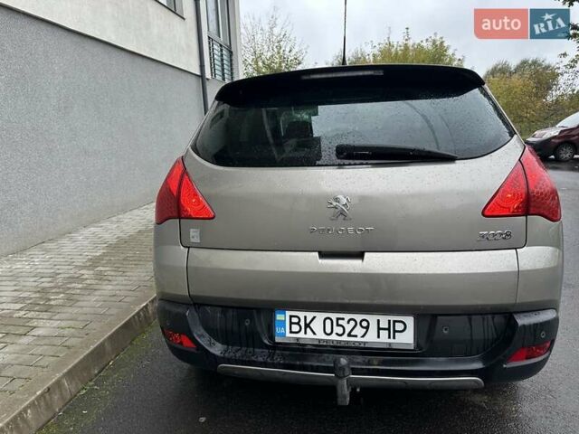 Серый Пежо 3008, объемом двигателя 2 л и пробегом 247 тыс. км за 9950 $, фото 9 на Automoto.ua