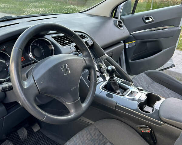 Серый Пежо 3008, объемом двигателя 1.6 л и пробегом 156 тыс. км за 8000 $, фото 19 на Automoto.ua