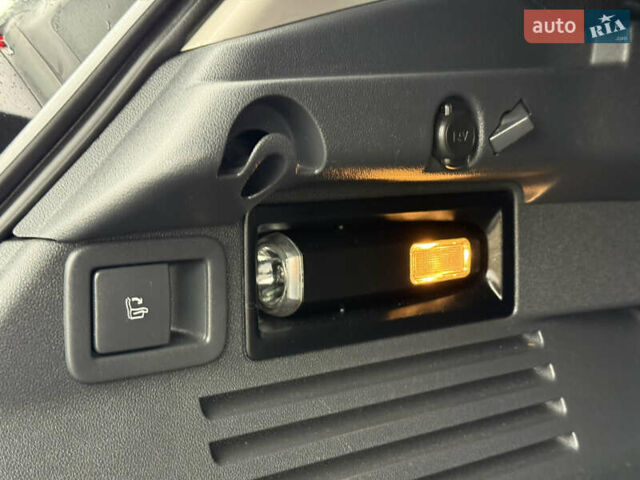 Серый Пежо 3008, объемом двигателя 1.6 л и пробегом 238 тыс. км за 9999 $, фото 37 на Automoto.ua