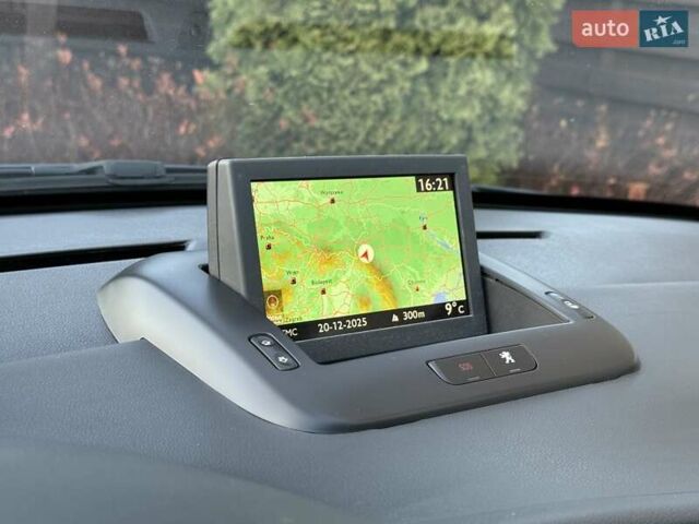 Серый Пежо 3008, объемом двигателя 1.6 л и пробегом 231 тыс. км за 9350 $, фото 33 на Automoto.ua