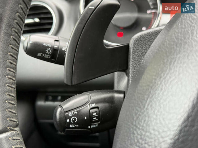 Серый Пежо 3008, объемом двигателя 1.6 л и пробегом 238 тыс. км за 9999 $, фото 49 на Automoto.ua