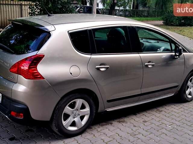 Сірий Пежо 3008, об'ємом двигуна 2 л та пробігом 264 тис. км за 9300 $, фото 5 на Automoto.ua