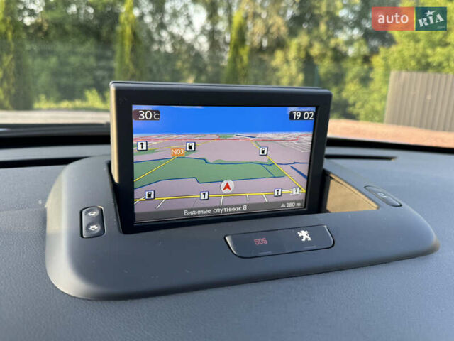 Серый Пежо 3008, объемом двигателя 1.6 л и пробегом 229 тыс. км за 11699 $, фото 21 на Automoto.ua