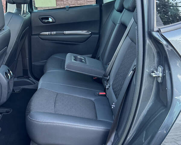 Пежо 3008 2014 у Самборе на Automoto.ua Сірий Пежо 3008, об'ємом двигуна 1.6 л та пробігом 137 тис. км за 10999 $, фото 49 на Automoto.ua