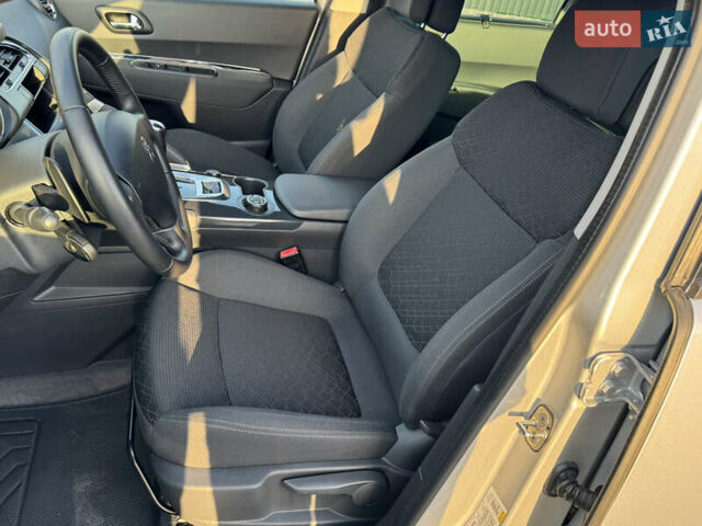 Серый Пежо 3008, объемом двигателя 1.6 л и пробегом 229 тыс. км за 11699 $, фото 11 на Automoto.ua