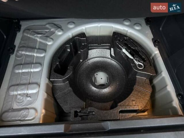 Сірий Пежо 3008, об'ємом двигуна 1.6 л та пробігом 195 тис. км за 10699 $, фото 39 на Automoto.ua