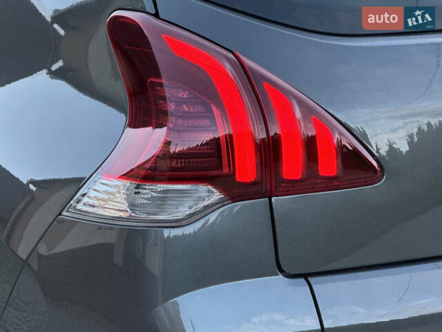 Пежо 3008 2014 у Самборе на Automoto.ua Сірий Пежо 3008, об'ємом двигуна 1.6 л та пробігом 137 тис. км за 10999 $, фото 23 на Automoto.ua