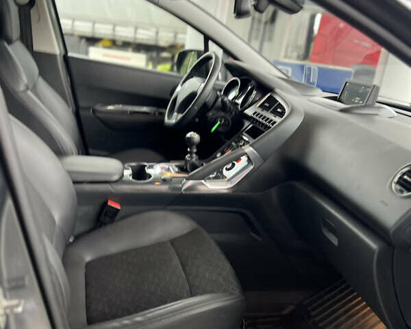 Пежо 3008 2014 в Львове на Automoto.ua Серый Пежо 3008, объемом двигателя 1.6 л и пробегом 190 тыс. км за 10700 $, фото 47 на Automoto.ua