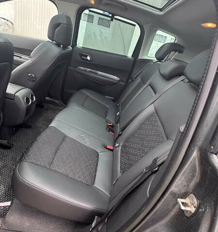 Сірий Пежо 3008, об'ємом двигуна 1.6 л та пробігом 221 тис. км за 10200 $, фото 17 на Automoto.ua