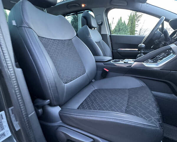 Пежо 3008 2014 у Самборе на Automoto.ua Сірий Пежо 3008, об'ємом двигуна 1.6 л та пробігом 137 тис. км за 10999 $, фото 71 на Automoto.ua