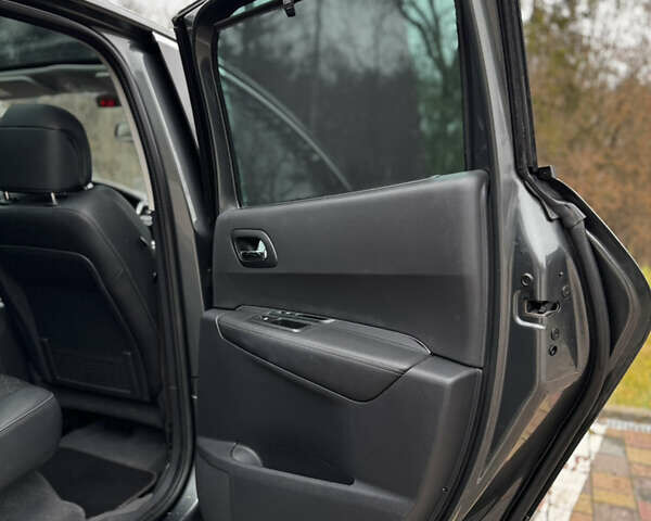 Сірий Пежо 3008, об'ємом двигуна 1.6 л та пробігом 221 тис. км за 9400 $, фото 62 на Automoto.ua