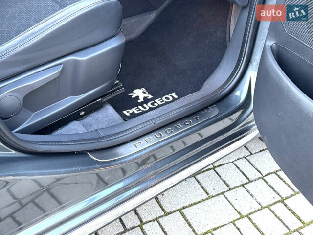 Пежо 3008 2014 у Самборе на Automoto.ua Сірий Пежо 3008, об'ємом двигуна 1.6 л та пробігом 137 тис. км за 10999 $, фото 74 на Automoto.ua