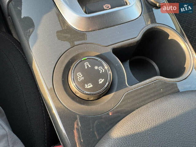 Серый Пежо 3008, объемом двигателя 1.6 л и пробегом 229 тыс. км за 11699 $, фото 20 на Automoto.ua