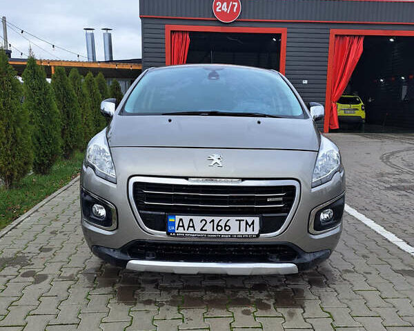 Серый Пежо 3008, объемом двигателя 2 л и пробегом 255 тыс. км за 9500 $, фото 3 на Automoto.ua