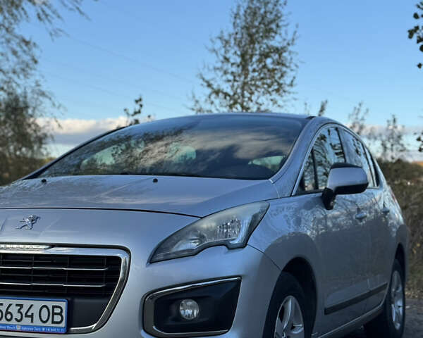 Пежо 3008 2014 в Львове на Automoto.ua Серый Пежо 3008, объемом двигателя 1.6 л и пробегом 290 тыс. км за 9900 $, фото 1 на Automoto.ua