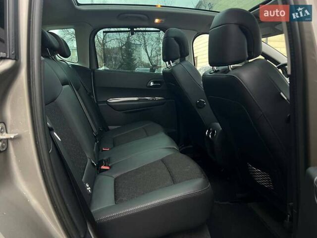 Серый Пежо 3008, объемом двигателя 2 л и пробегом 217 тыс. км за 12000 $, фото 20 на Automoto.ua