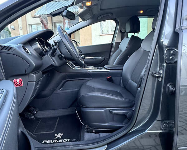 Пежо 3008 2014 у Самборе на Automoto.ua Сірий Пежо 3008, об'ємом двигуна 1.6 л та пробігом 137 тис. км за 10999 $, фото 32 на Automoto.ua
