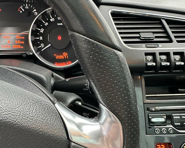 Серый Пежо 3008, объемом двигателя 1.6 л и пробегом 208 тыс. км за 9750 $, фото 39 на Automoto.ua