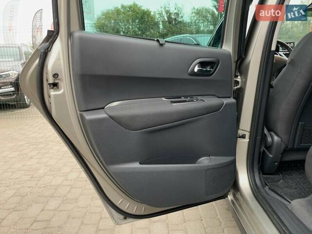 Серый Пежо 3008, объемом двигателя 1.6 л и пробегом 192 тыс. км за 10955 $, фото 25 на Automoto.ua