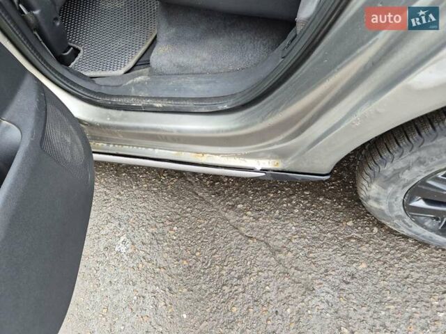 Серый Пежо 3008, объемом двигателя 2 л и пробегом 226 тыс. км за 11000 $, фото 11 на Automoto.ua