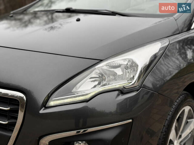 Сірий Пежо 3008, об'ємом двигуна 1.6 л та пробігом 221 тис. км за 9400 $, фото 3 на Automoto.ua