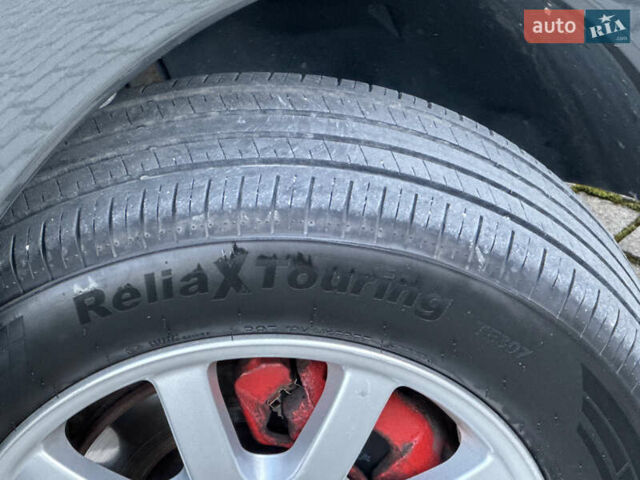 Пежо 3008 2014 у Самборе на Automoto.ua Сірий Пежо 3008, об'ємом двигуна 1.6 л та пробігом 137 тис. км за 10999 $, фото 28 на Automoto.ua