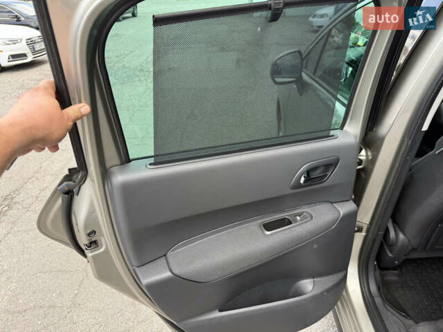 Сірий Пежо 3008, об'ємом двигуна 1.56 л та пробігом 332 тис. км за 8800 $, фото 20 на Automoto.ua