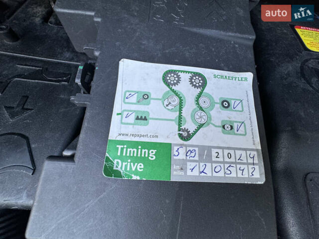 Пежо 3008 2014 у Самборе на Automoto.ua Сірий Пежо 3008, об'ємом двигуна 1.6 л та пробігом 137 тис. км за 10999 $, фото 94 на Automoto.ua