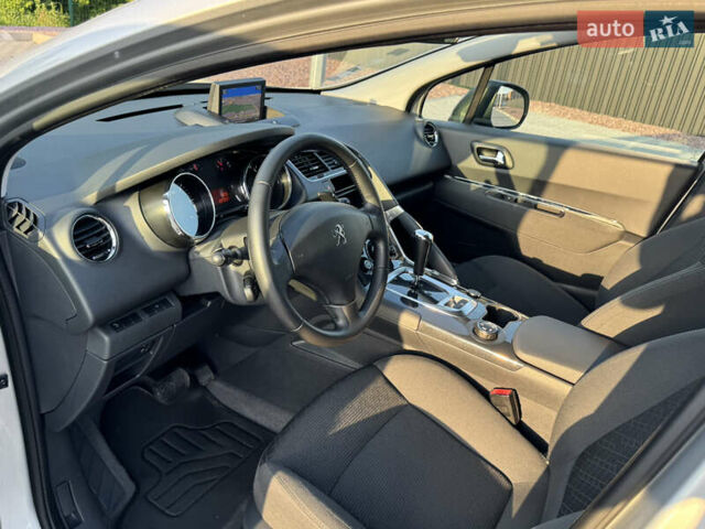 Серый Пежо 3008, объемом двигателя 1.6 л и пробегом 229 тыс. км за 11699 $, фото 13 на Automoto.ua