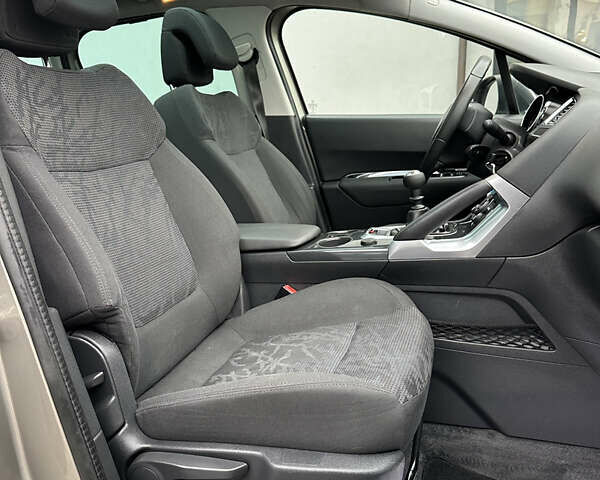 Серый Пежо 3008, объемом двигателя 1.6 л и пробегом 208 тыс. км за 9750 $, фото 26 на Automoto.ua