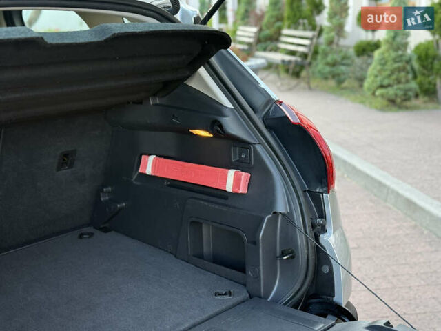 Сірий Пежо 3008, об'ємом двигуна 1.6 л та пробігом 235 тис. км за 10333 $, фото 65 на Automoto.ua