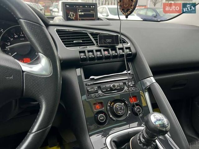 Серый Пежо 3008, объемом двигателя 2 л и пробегом 217 тыс. км за 12000 $, фото 13 на Automoto.ua