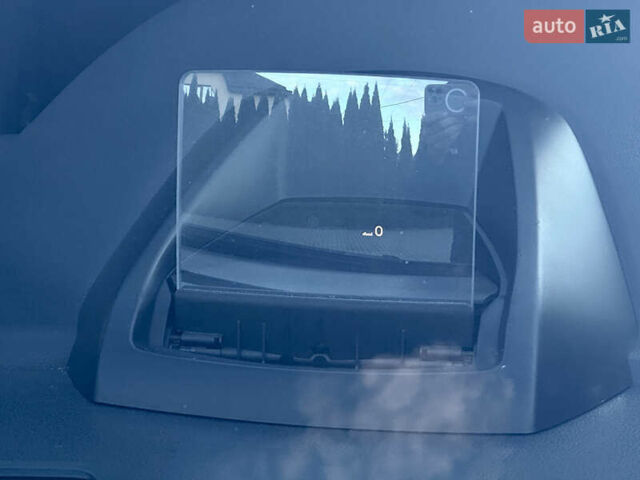 Пежо 3008 2014 у Самборе на Automoto.ua Сірий Пежо 3008, об'ємом двигуна 1.6 л та пробігом 137 тис. км за 10999 $, фото 14 на Automoto.ua