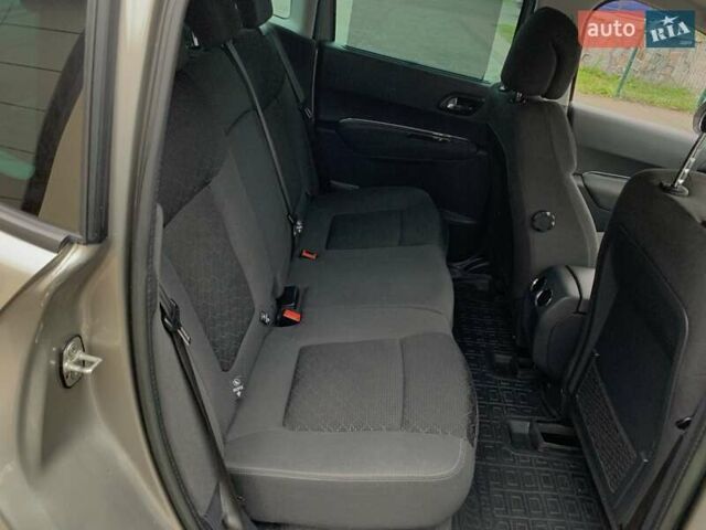 Серый Пежо 3008, объемом двигателя 1.6 л и пробегом 192 тыс. км за 10955 $, фото 30 на Automoto.ua