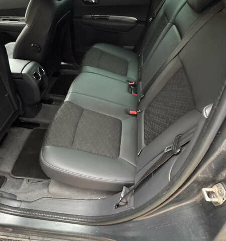 Сірий Пежо 3008, об'ємом двигуна 1.6 л та пробігом 221 тис. км за 10200 $, фото 10 на Automoto.ua