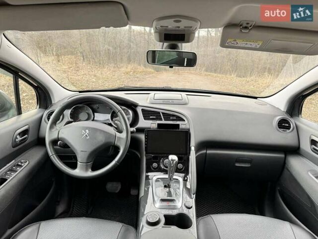 Сірий Пежо 3008, об'ємом двигуна 1.56 л та пробігом 256 тис. км за 11500 $, фото 5 на Automoto.ua
