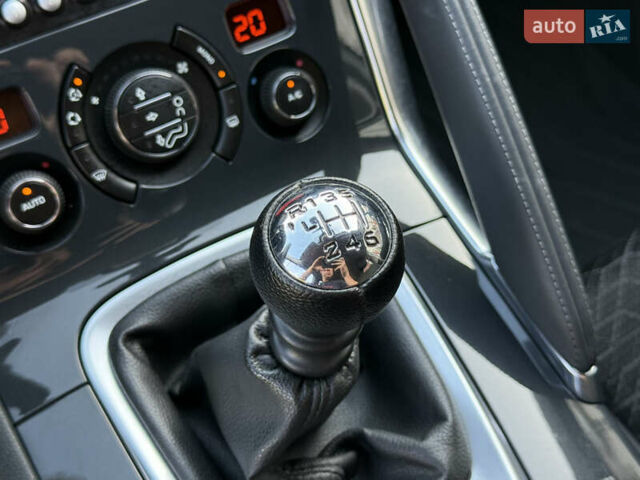 Пежо 3008 2014 в Стрые на Automoto.ua Серый Пежо 3008, объемом двигателя 1.6 л и пробегом 235 тыс. км за 10350 $, фото 44 на Automoto.ua