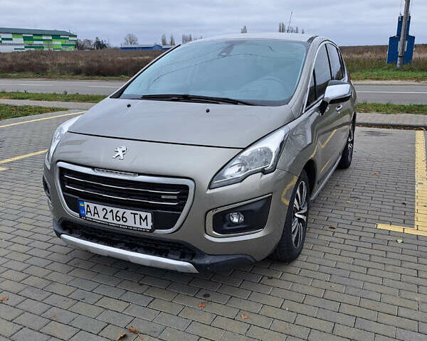 Серый Пежо 3008, объемом двигателя 2 л и пробегом 255 тыс. км за 9500 $, фото 1 на Automoto.ua