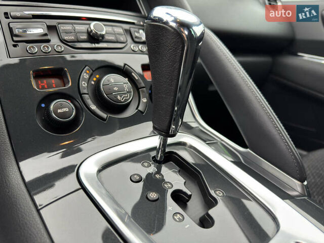 Серый Пежо 3008, объемом двигателя 1.6 л и пробегом 171 тыс. км за 14600 $, фото 55 на Automoto.ua