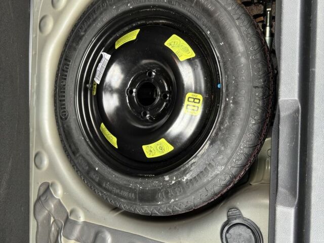 Серый Пежо 3008, объемом двигателя 1.6 л и пробегом 171 тыс. км за 14600 $, фото 21 на Automoto.ua